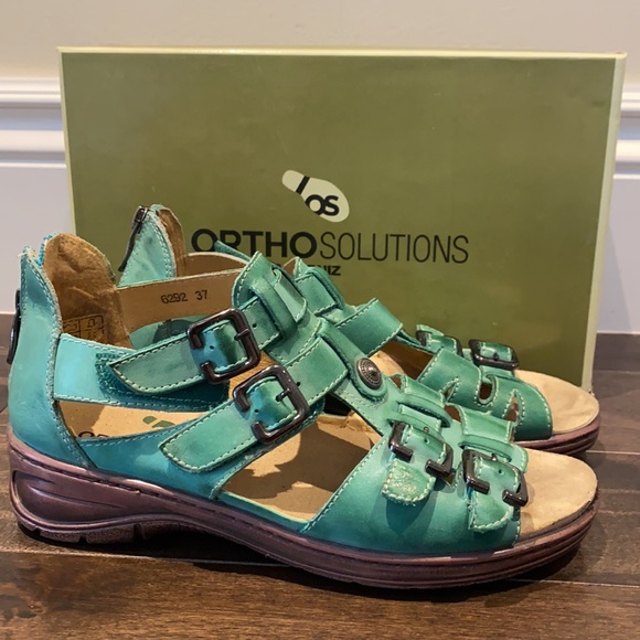 OrthoSolutions by Hans Leibniz.  Size: 37. - Picture 2 of 4